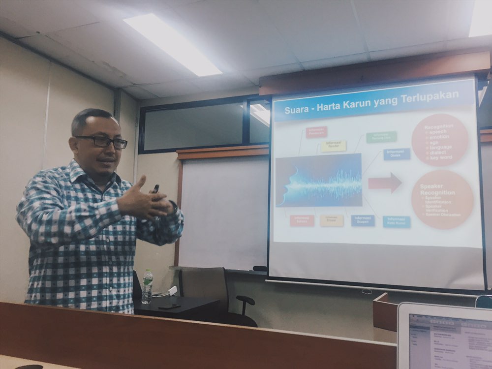 photo6075397597616515212